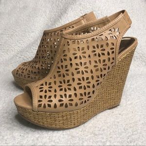 Carlos Santana Wedges